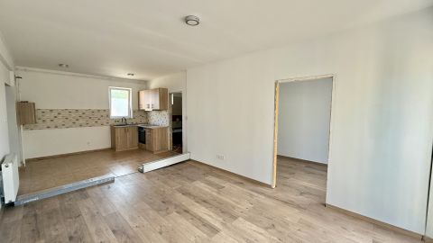 Kiadó Lakás 1154 Budapest 15. kerület , 15. kerület Szentmihályi út 