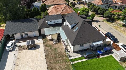 Eladó Lakás 2220 Vecsés Vecsésen eladó egy teljesen felújitott földszinti 85m2 lakás