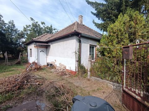 Eladó Ház 2870 Kisbér 