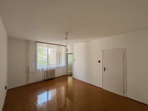 Eladó Lakás 1143 Budapest 14. kerület Otthon Start hitelre alkalmas lakás a Hungária körúton