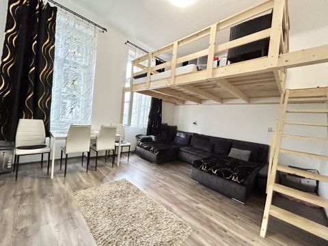Eladó Lakás 1089 Budapest 8. kerület Vajda Péter utca
