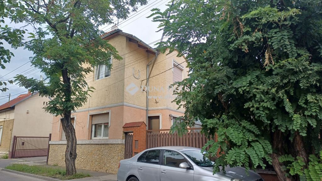 1152 Budapest 15. kerület , kétgenerációs, két garázzsal, külön kis házzal, műhellyel — 1/63