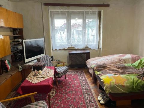 Eladó Ház 5700 Gyula 5700 Gyula, Attila ABC