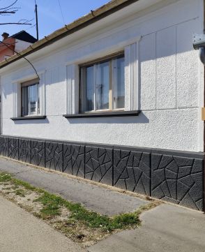 Eladó Ház 2700 Cegléd , Cegléd Újváros