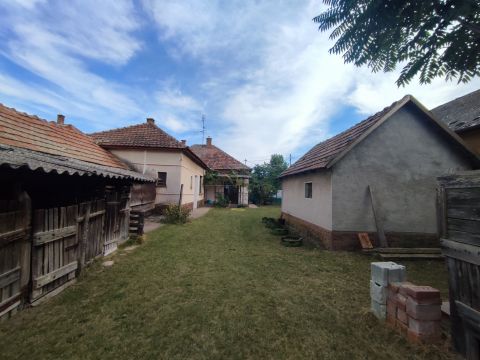 Eladó Ház 6077 Orgovány Orgovány