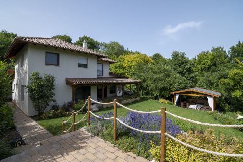 Eladó Ház 2094 Nagykovácsi 