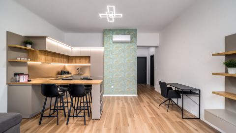 Eladó Lakás 1091 Budapest 9. kerület , Kálvin térnél felújított erkélyes lakás