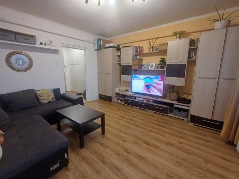Eladó Lakás 1212 Budapest 21. kerület , 1212 Budapest 21, Csepel-Erdőalja