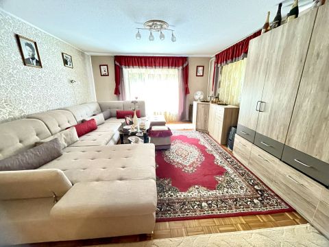 Eladó Ház 2013 Pomáz 