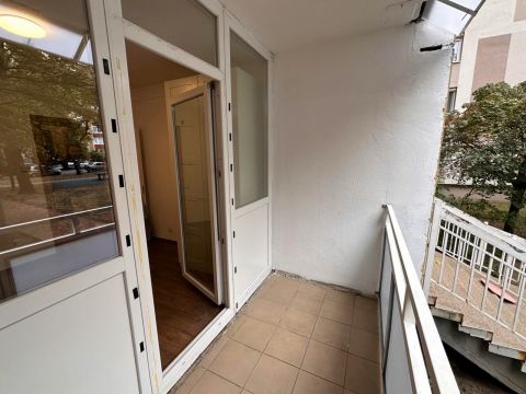 Eladó Lakás 1041 Budapest 4. kerület , Világos, klímás lakás Újpest Városközpontnál
