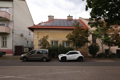 Eladó Ház 1089 Budapest 8. kerület 
