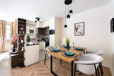 Eladó Lakás 1072 Budapest 7. kerület Újszerű társasházban 2 erkélyes lakás
