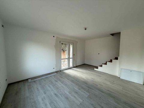 Eladó Ház 6000 Kecskemét , Felújított családi ház eladó / cserélhető kecskeméti lakásra