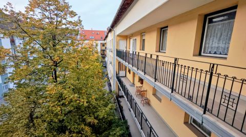 Eladó Lakás 6000 Kecskemét 