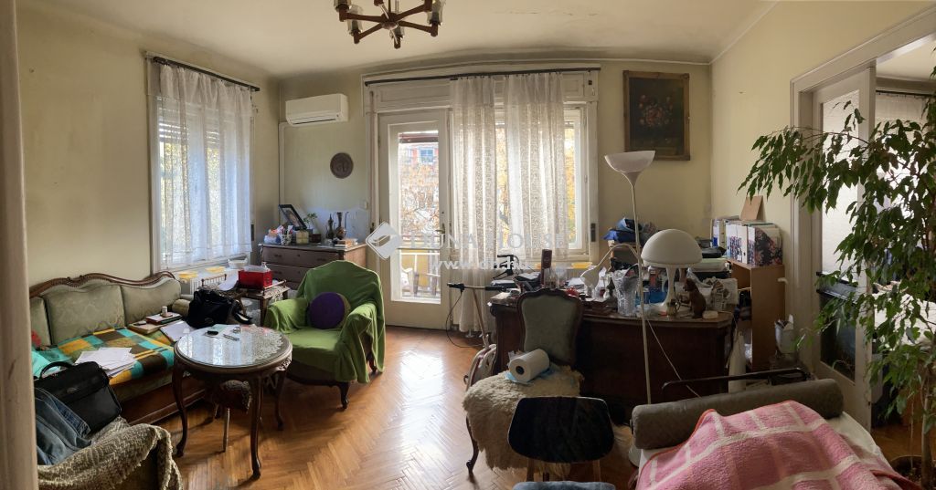 1026 Budapest 2. kerület , Torockó térnél — 1/9