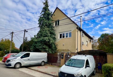 Eladó Ház 2360 Gyál , Somogyi Béla utca