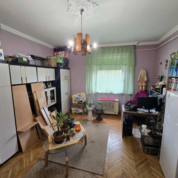 Eladó Lakás 6000 Kecskemét LEGJOBB NM-ÁR A PIACON! ELADÓ FELÚJÍTANDÓ 3 SZOBÁS LAKÁS!