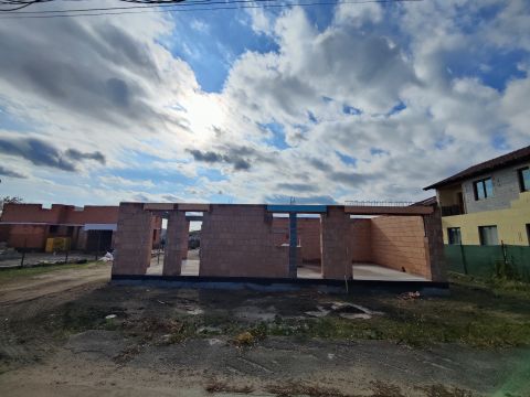 Eladó Ház 1182 Budapest 18. kerület , Almáskert részén újépítésű kétszintes családiház eladó!