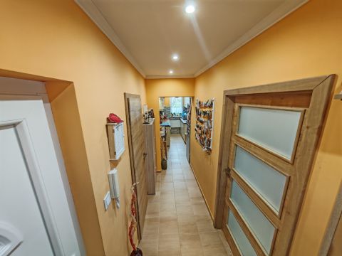Eladó Lakás 2500 Esztergom 
