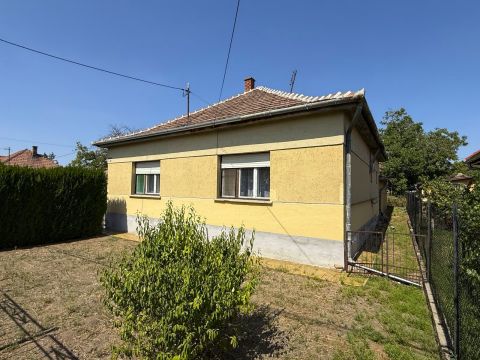 Eladó Ház 1174 Budapest 17. kerület 