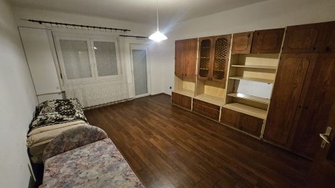 Eladó Ház 8053 Bodajk Fő utcán mindenhez közel!