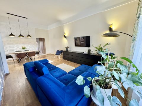 Eladó Ház 1183 Budapest 18. kerület Erzsébettelepen egyedi felújítású, napelemes családi ház