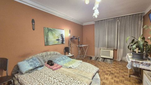 Eladó Lakás 6000 Kecskemét 2 szobás, erkélyes lakás, szigetelt társasházban