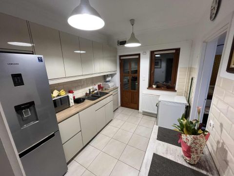 Kiadó Ház 6000 Kecskemét , Belvárosban kiadó nappali+1szobás felújított házrész!