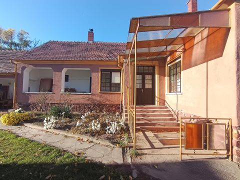 Eladó Ház 9483 Sopronkövesd , központ