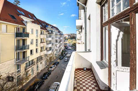 Eladó Lakás 1016 Budapest 1. kerület 