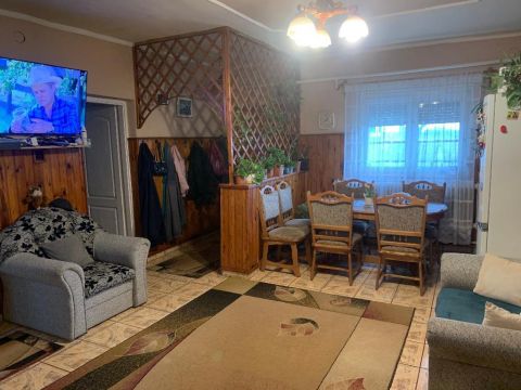 Eladó Ház 4244 Újfehértó , 4244 Újfehértó, Mályváskert