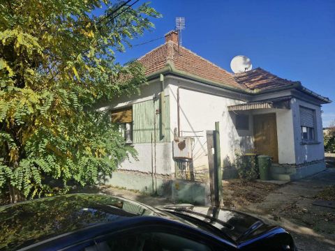Eladó Ház 6300 Kalocsa , 6300 Kalocsa, Csendes