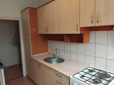 Eladó Lakás 7633 Pécs 