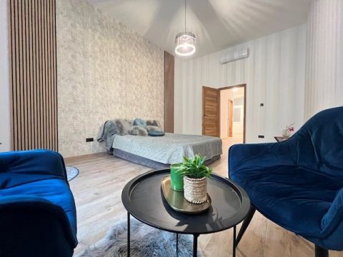 Eladó Lakás 1064 Budapest 6. kerület 