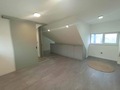 Eladó Lakás 2510 Dorog Központhoz közel