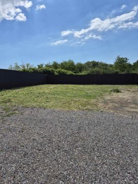 Eladó Telek 3262 Markaz eladó telek a Markazi-tó egyik utcájában