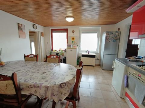 Eladó Ház 7711 Bár Családi ház Bárban