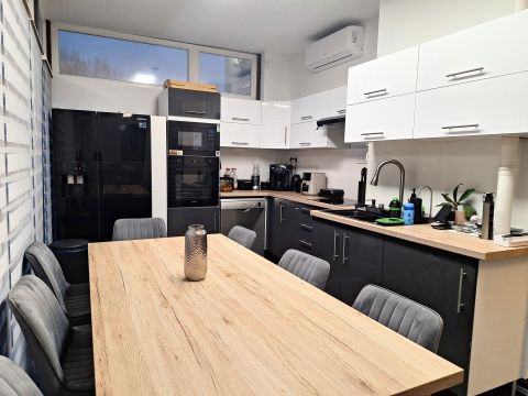 Eladó Ház 6000 Kecskemét PRÉMIUM MINŐSÉGŰ PASSZÍV HÁZ - SZINTE 0 REZSIVEL!