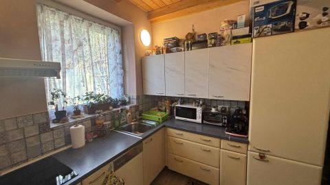 Eladó Ház 2517 Kesztölc Kultúrház mellett