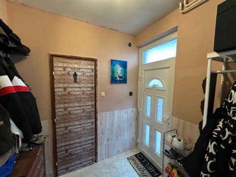 Eladó Ház 7000 Sárbogárd 