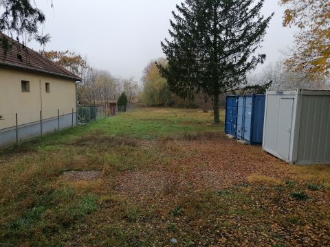 Eladó Telek 4400 Nyíregyháza , Simai útból nyíló utcában