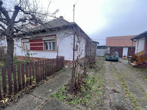 Eladó Ház 4225 Debrecen 