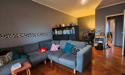 Eladó Lakás 8000 Székesfehérvár 