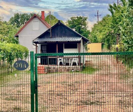 Eladó Telek 8220 Balatonalmádi 