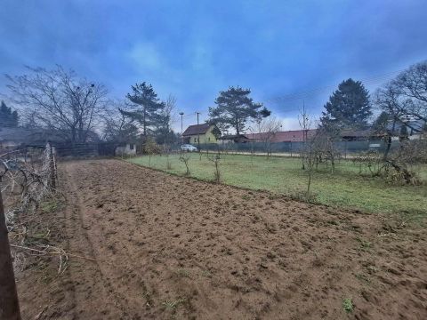 Eladó Telek 2151 Fót , Istvánhegy