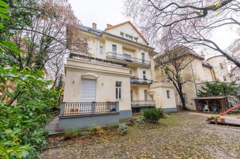 Eladó Lakás 1022 Budapest 2. kerület 