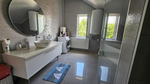 Eladó Ház 5121 Jászjákóhalma , 5121 Jászjákóhalma, Fő úthoz közeli