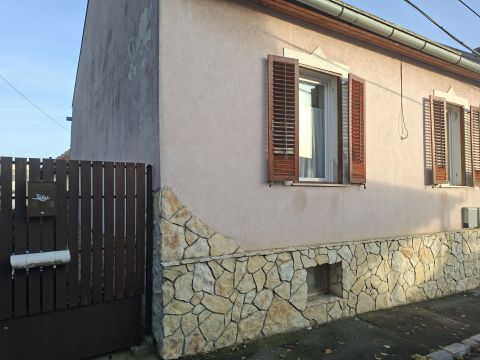 Kiadó Ház 7630 Pécs 