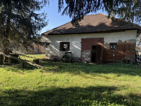 Eladó Ipari 9944 Kerkáskápolna 