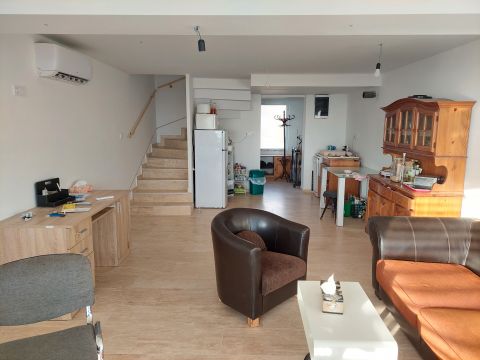 Eladó Ház 7635 Pécs Panorámás, vendégházzá alakítható ingatlan a Makáron